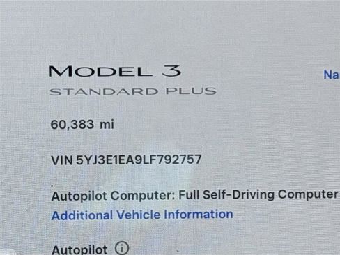 Used 2020 Tesla Model 3 Standard Range image 13