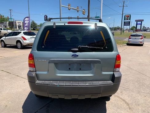Used 2006 Ford Escape XLS FWD image 6