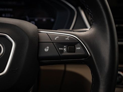 Certified 2025 Audi Q5 2.0T Premium w/ Convenience Plus Package image 29