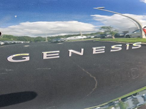 Used 2023 Genesis GV70 2.5T w/ Select Package image 29