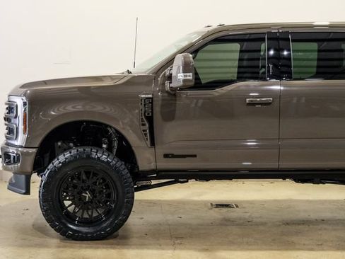 Used 2026 Ford F250 King Ranch w/ Chrome Package AWD/4WD image 45