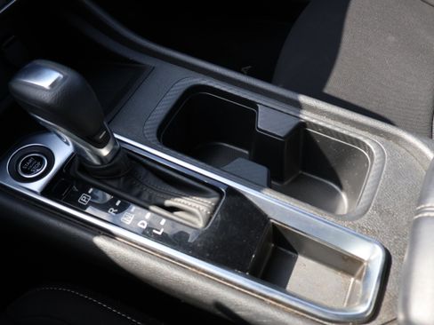 Used 2022 Nissan Sentra SV w/ All-Weather Package FWD image 26