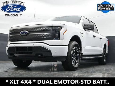 Used 2023 Ford F150 Lightning XLT AWD/4WD image 22