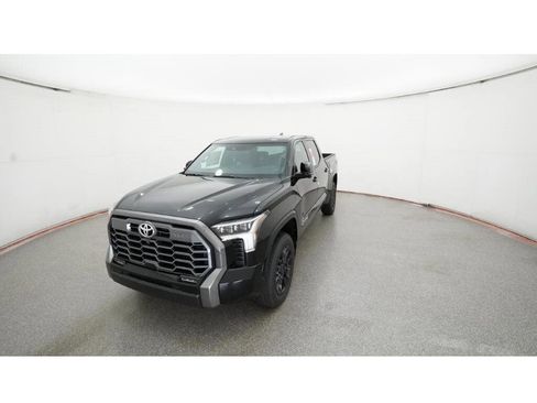 New 2025 Toyota Tundra Platinum image 16