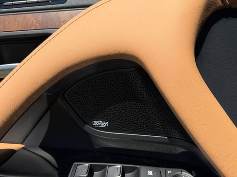 New 2026 Lexus LX 700h Luxury AWD/4WD image 32