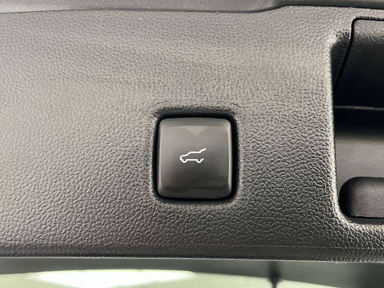 Used 2023 Ford Escape ST-Line Select w/ Tech Pack #1 AWD/4WD image 29