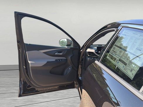 New 2026 Buick Envista Avenir FWD image 16