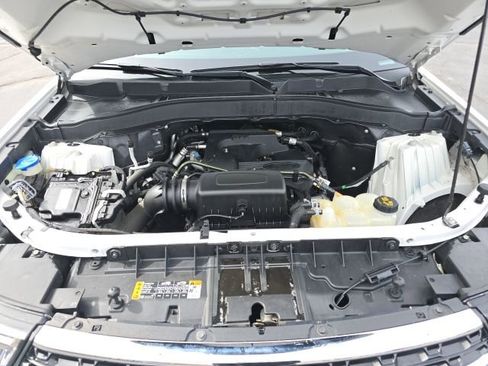 Used 2020 Ford Explorer XLT image 25