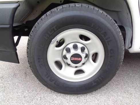 Used 2023 GMC Savana 2500 Extended w/ Driver Convenience Package image 25