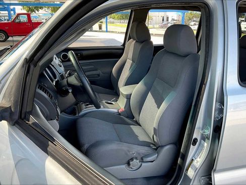 Used 2007 Toyota Tacoma PreRunner image 7