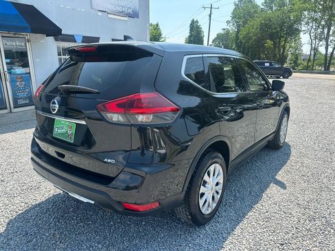 Used 2018 Nissan Rogue S AWD/4WD image 5