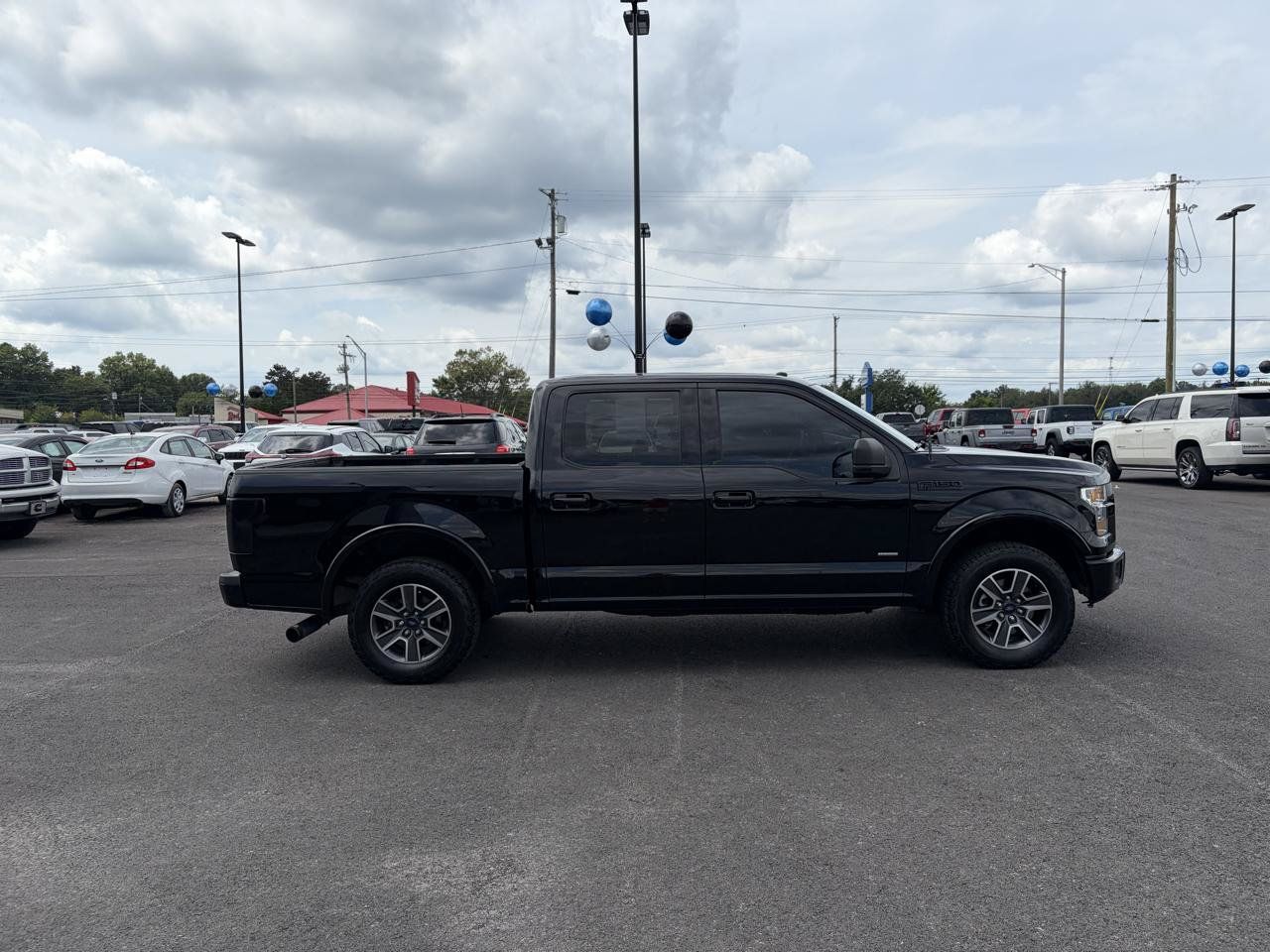 Used 2017 Ford F150 XLT w/ Equipment Group 302A Luxury AWD/4WD image 2