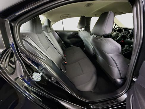 Used 2021 Toyota Corolla LE FWD image 26