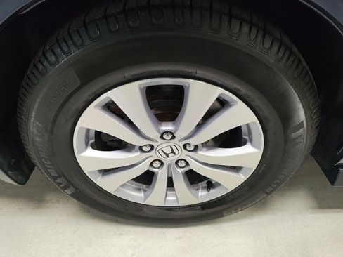 Used 2016 Honda Odyssey EX-L image 3