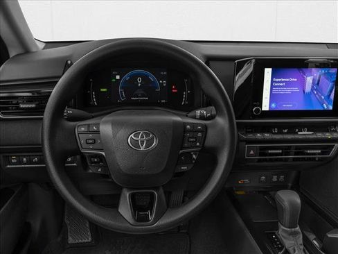 New 2026 Toyota Camry LE w/ Convenience Package FWD image 4