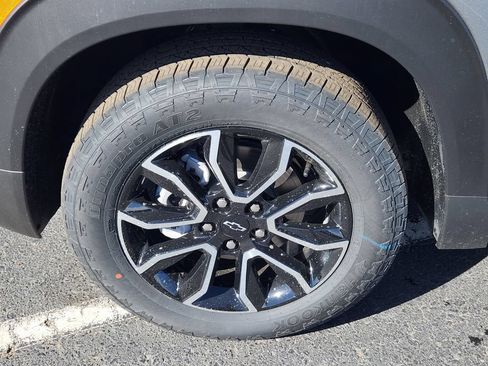 New 2026 Chevrolet TrailBlazer ACTIV w/ Convenience Package AWD/4WD image 6