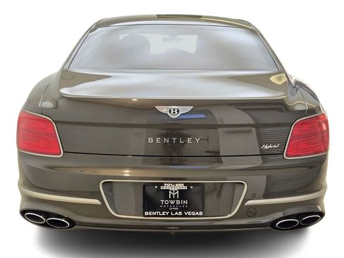 Used 2023 Bentley Flying Spur Plug-In Hybrid AWD/4WD image 13
