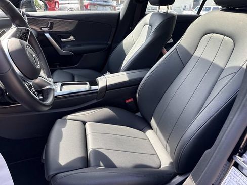 Used 2025 Mercedes-Benz CLA 250 image 25