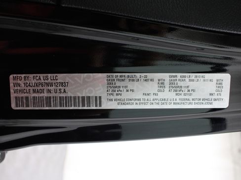 Used 2022 Jeep Wrangler Unlimited Sahara w/ Cold Weather Group image 39