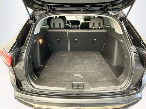 Used 2025 Chevrolet Trax ACTIV w/ Sunroof Package FWD image 28