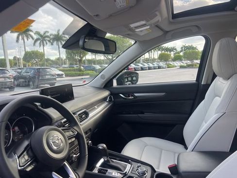 Used 2025 MAZDA CX-5 AWD 2.5 S w/ Preferred Package image 23