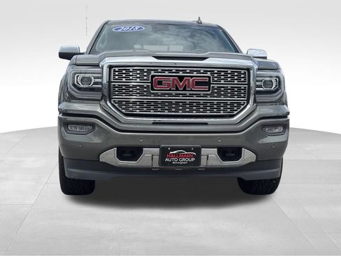 Used 2018 GMC Sierra 1500 Denali AWD/4WD image 3