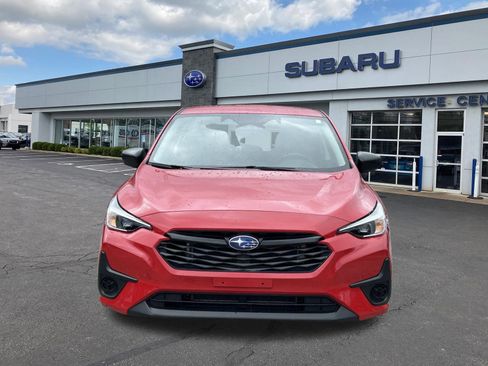 Used 2024 Subaru Impreza 2.0i image 2