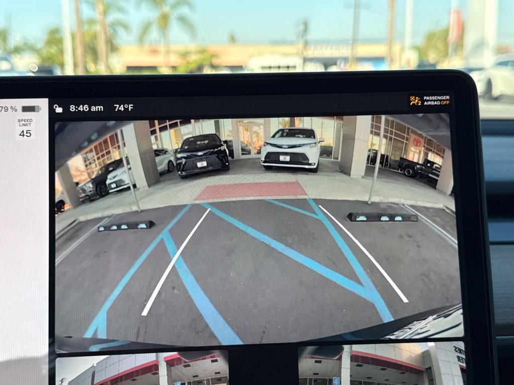 Used 2023 Tesla Model Y Long Range AWD/4WD image 29