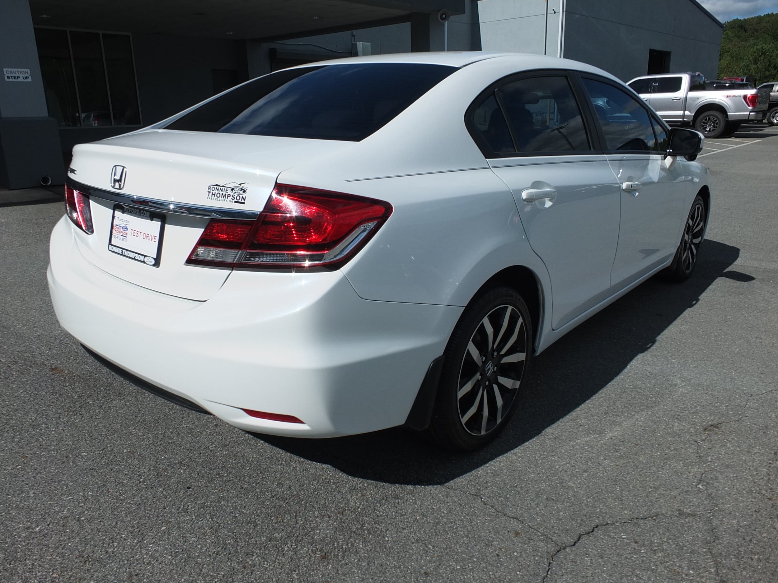 Used 2015 Honda Civic EX-L image 3