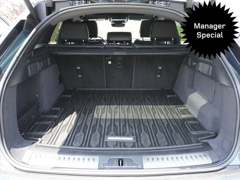 Used 2026 Land Rover Range Rover Velar S AWD/4WD image 31