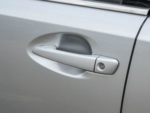 Used 2016 Lexus ES 300h image 48