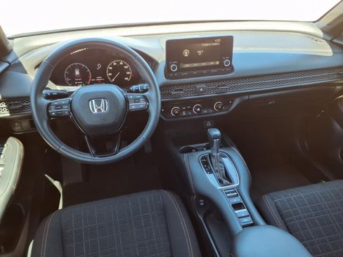 Used 2024 Honda HR-V Sport image 7