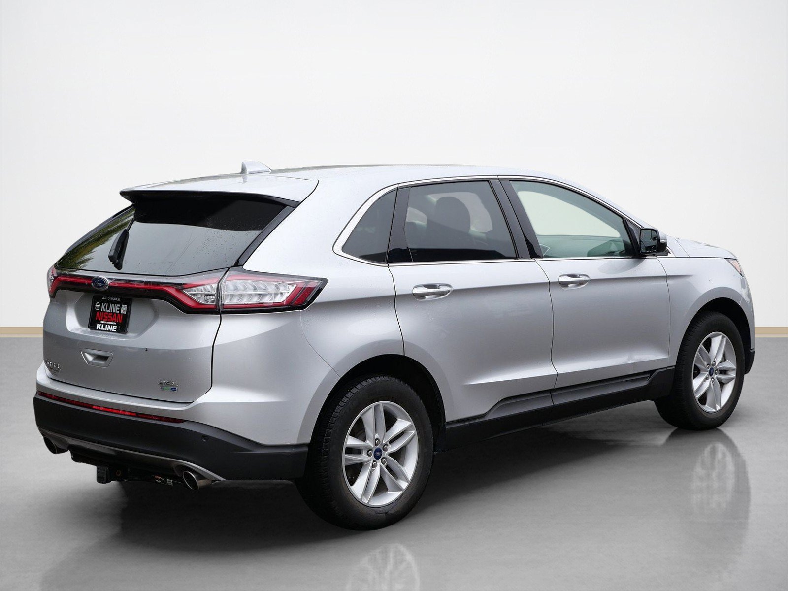 Used 2017 Ford Edge SEL AWD/4WD image 5