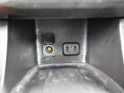 Used 2019 GMC Acadia Denali image 15