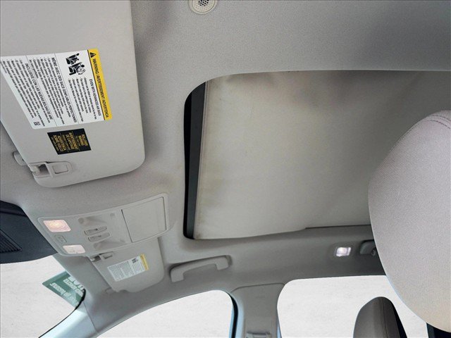Used 2022 Ford Escape SE w/ SE Sport Appearance Package FWD image 16