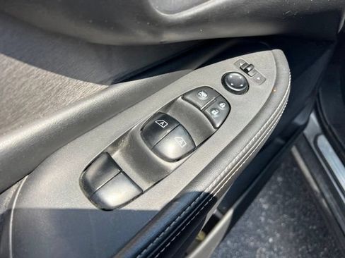 Used 2021 Nissan Murano SV FWD image 24