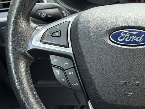 Used 2022 Ford Edge SEL w/ Convenience Package AWD/4WD image 24