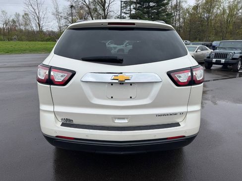 Used 2014 Chevrolet Traverse LT FWD image 4