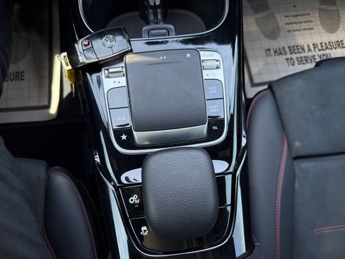 Used 2020 Mercedes-Benz A 35 AMG 4MATIC image 21