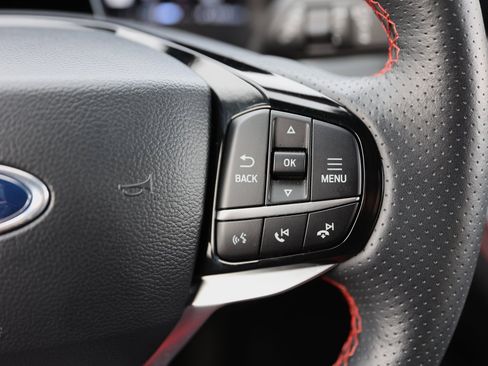 Certified 2025 Ford Explorer ST-Line image 42