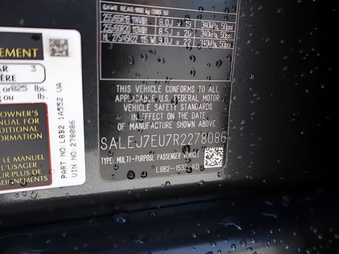 Used 2024 Land Rover Defender 110 S AWD/4WD image 39