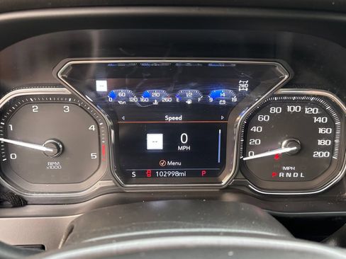 Used 2022 GMC Sierra 2500 AT4 w/ AT4 Premium Plus Package AWD/4WD image 11