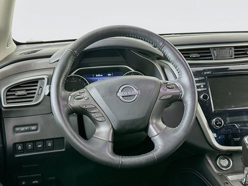 Used 2024 Nissan Murano SL image 17