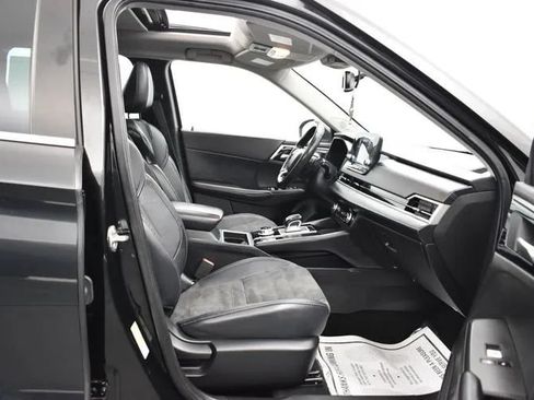 Used 2023 Mitsubishi Outlander SE FWD image 17