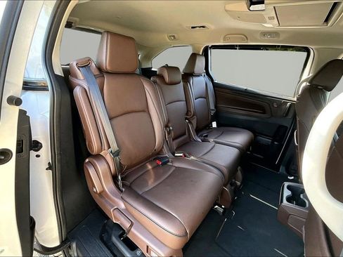 Used 2025 Honda Odyssey Touring image 19