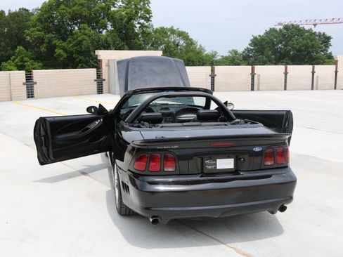 Used 1997 Ford Mustang GT RWD image 94