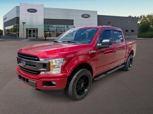 Used 2020 Ford F150 XLT w/ Equipment Group 302A Luxury AWD/4WD image 5