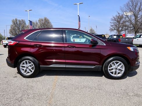 Used 2024 Ford Edge SEL w/ Convenience Package AWD/4WD image 6