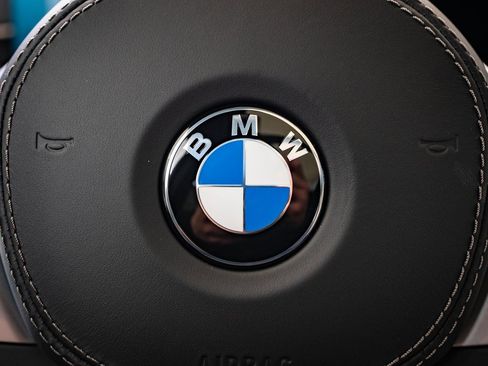 New 2026 BMW X5 xDrive40i w/ M Sport Package image 26