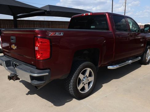 Used 2017 Chevrolet Silverado 2500 LT w/ Texas Edition AWD/4WD image 5
